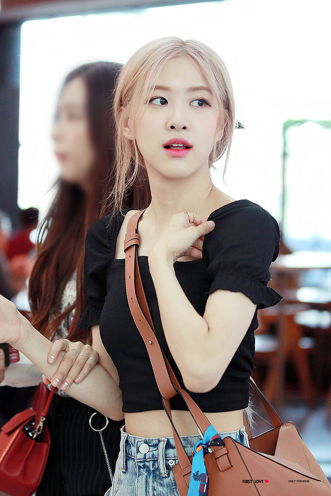 매력적인 다.람.쥐 블랙핑크 로제~&hearts; 스.압.주.의