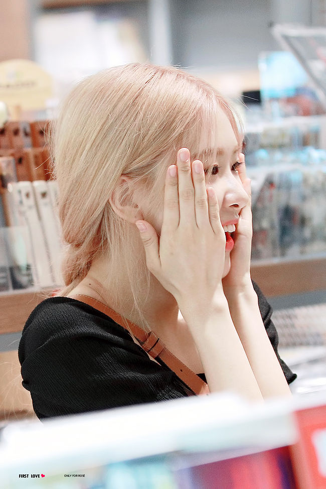 매력적인 다.람.쥐 블랙핑크 로제~&hearts; 스.압.주.의