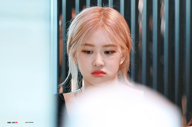 매력적인 다.람.쥐 블랙핑크 로제~&hearts; 스.압.주.의