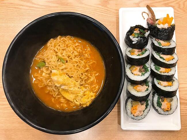 라면 + 김밥 조합 어떻게 생각하시나요? - NBA Mania