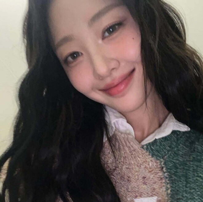 이달의소녀 출신 이브 - 세리에매니아