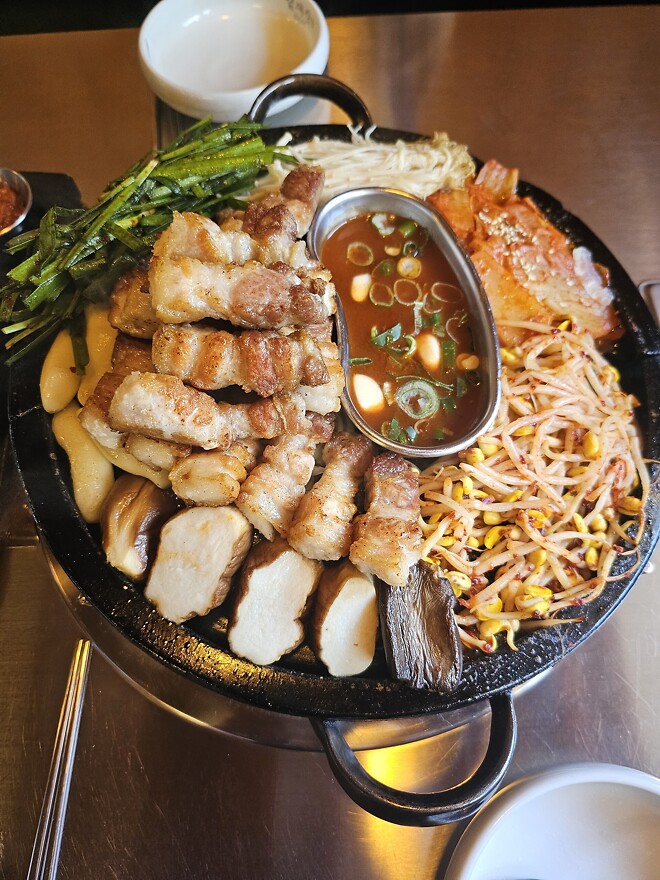 돼지고기를 굽는 설날 당일.. - 세리에매니아