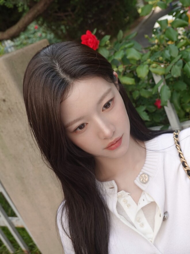 고윤정.jpg 고백하고싶네요 - 세리에매니아