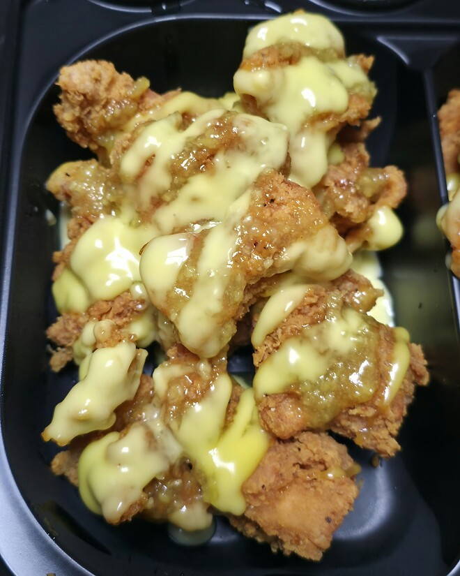 이정도 치킨이면 야식 몇 등급인지 ㅋㅋㅋㅋ