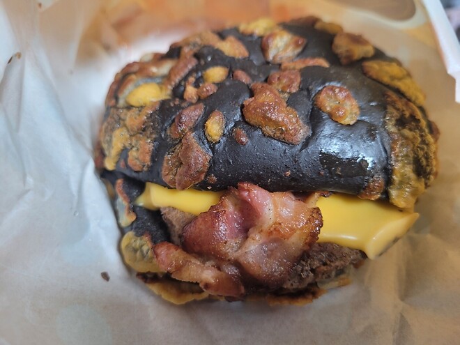 인간의 죄책감이 어쩌고 저쩌고 이러쿵 저러쿵 중언부언.JGP