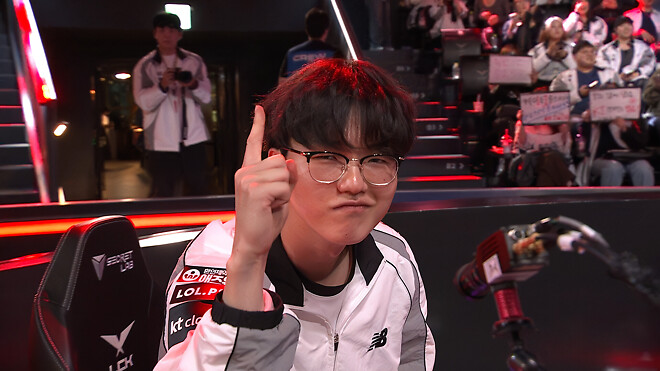 대승민 보니까 이 사람 닮은듯.jpg