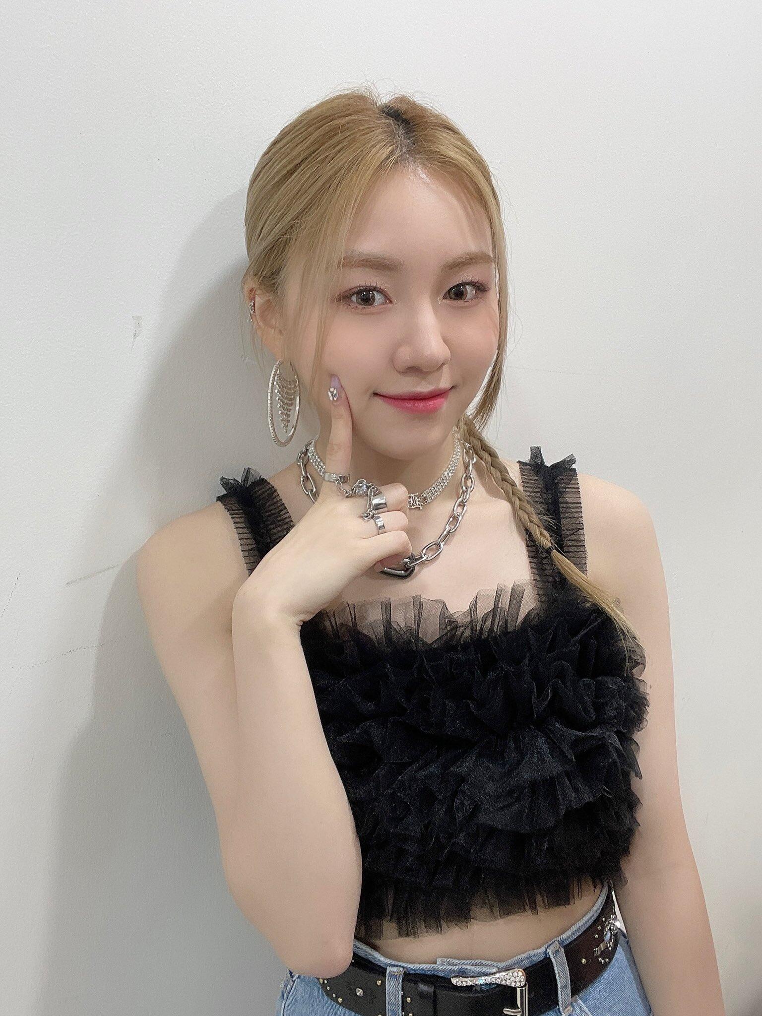 로켓펀치 다현 - 세리에매니아 자유게시판 게시판