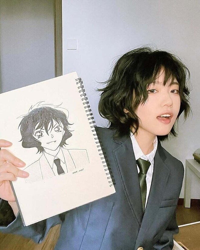 코난 여캐 코스프레녀