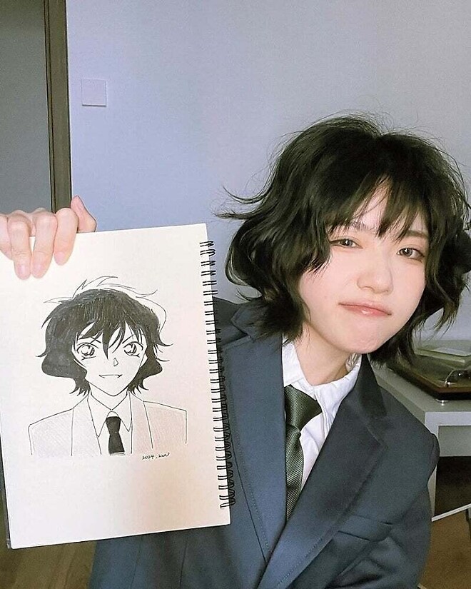 코난 여캐 코스프레녀