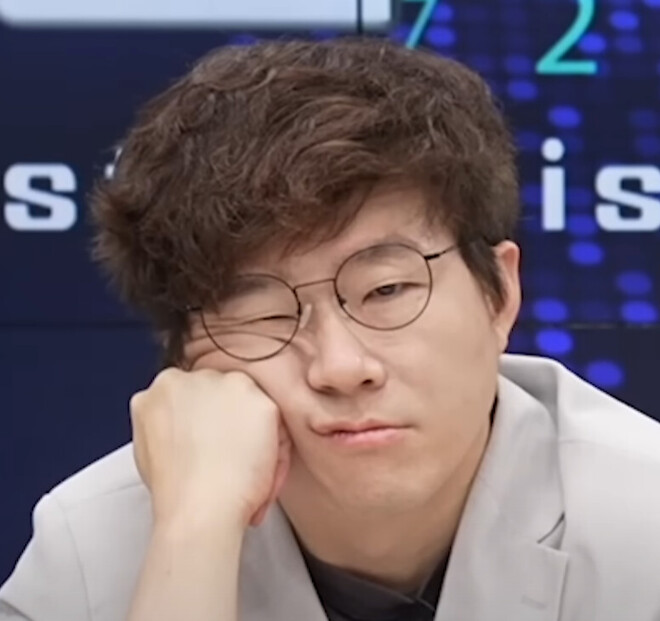 에반게리온 좀 본 형들 모여봐