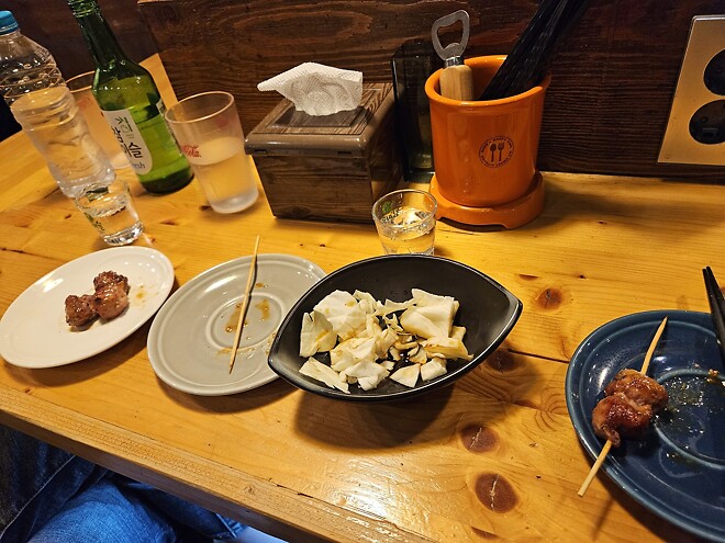 이게 다 먹고 살자고 하는거 아니겠습니까~~~