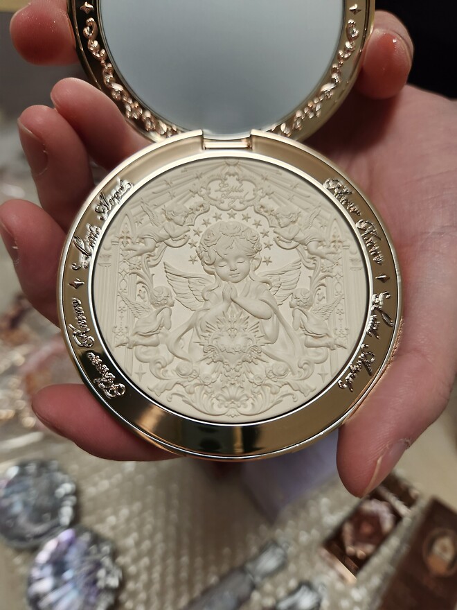 아내의 화장품 덕질.