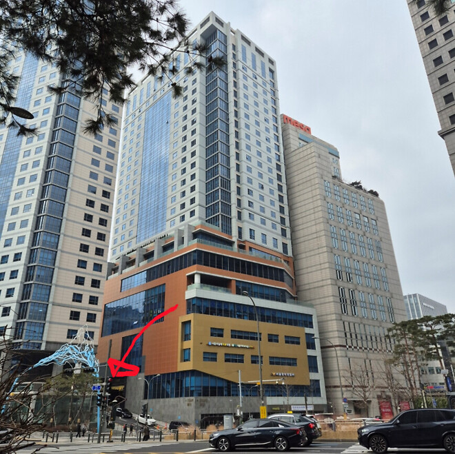 레스케이프 호텔의 팔레드 신에 다녀왔습니다