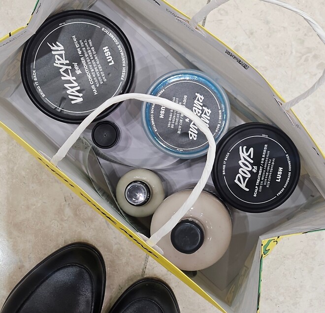 러쉬 프레쉬 세일 시작했어요 !!