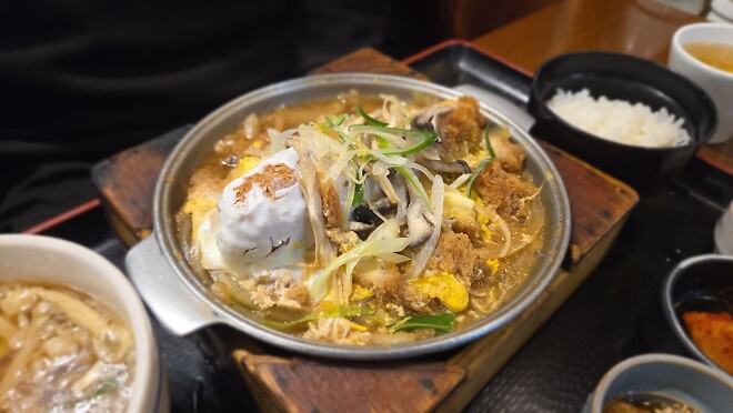 이 음식이 또 야무짐