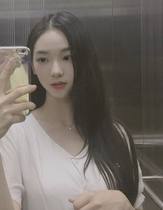 데뷔 이전의 카리나