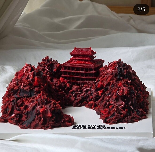 유머) 앙금으로 예술품 만드는 케이크집