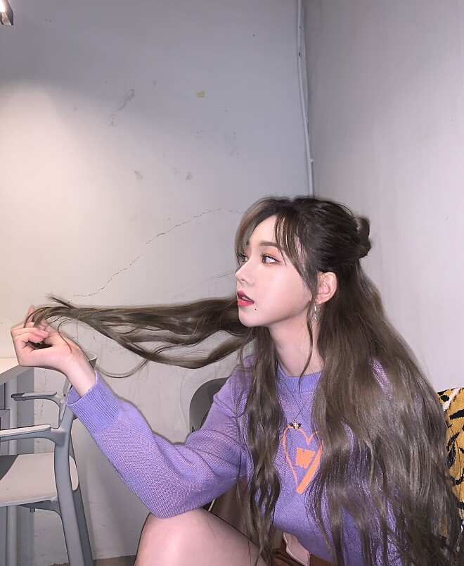 210222 에스파 트위터, 카리나