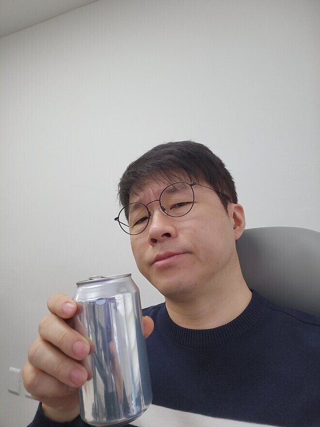 나는 폴더블 폰을 별로 안 좋아해서