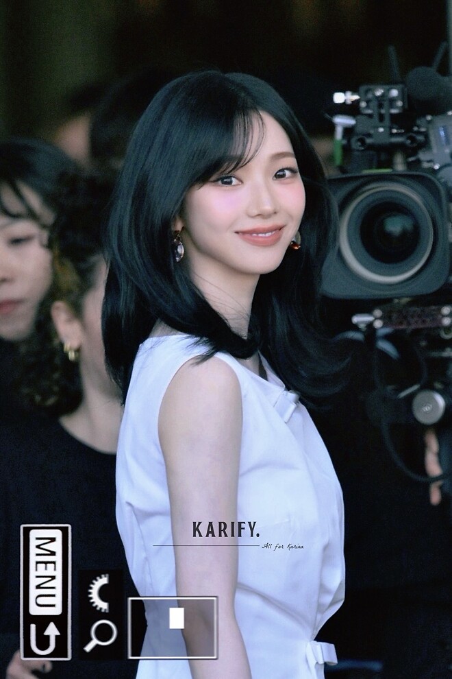 카리나, 프라다 행사장