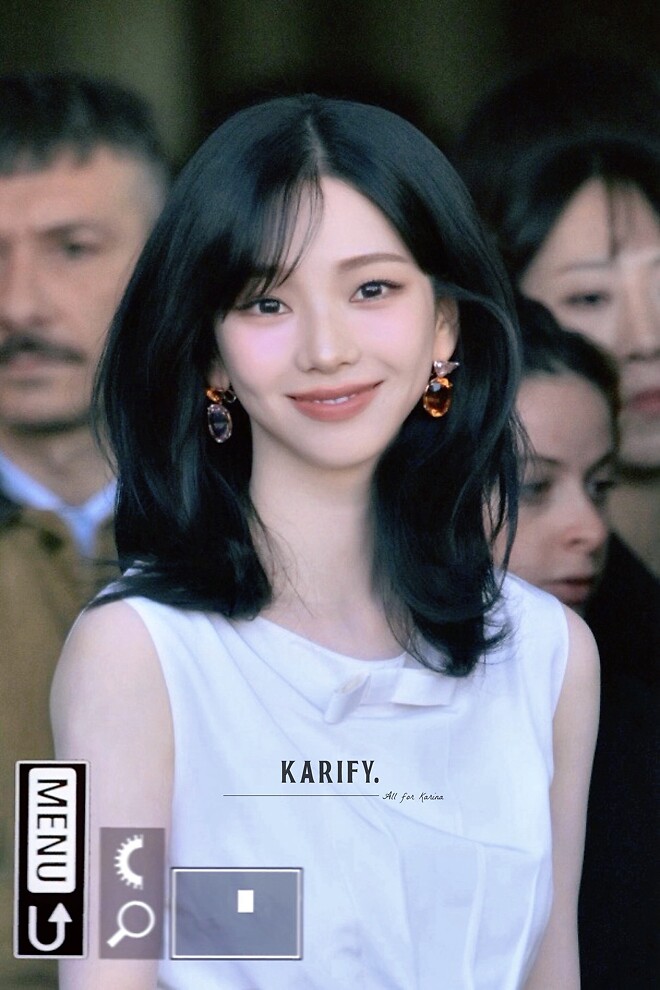 카리나, 프라다 행사장