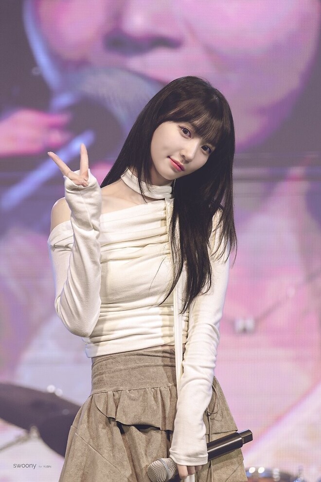 오마이걸, 배유빈