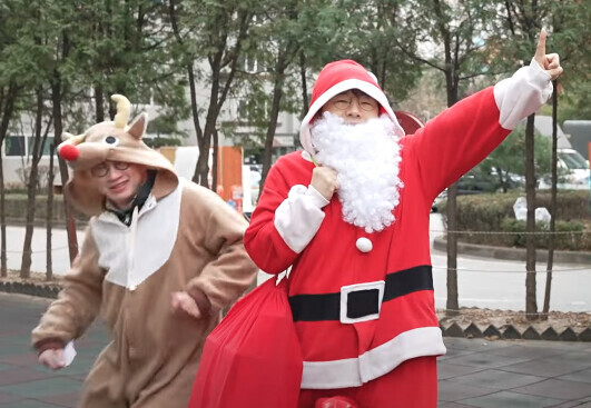 저 오늘 생일입니다 ㅎㅎ