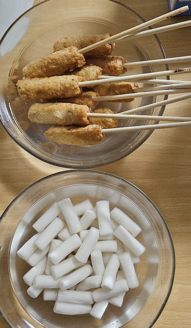 떡볶이에 어묵꼬치