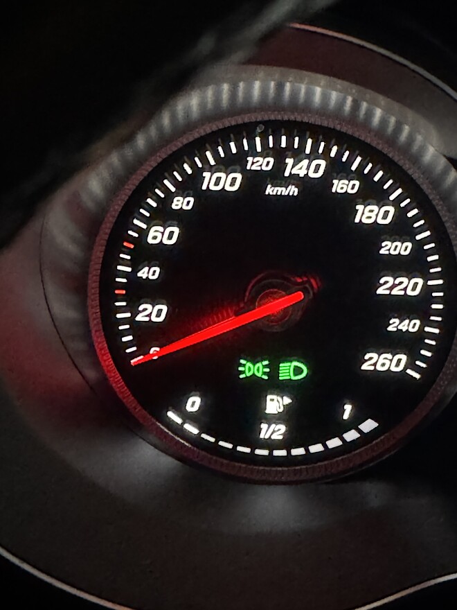 어느 흔한 서울 주유소 리터당 기름값