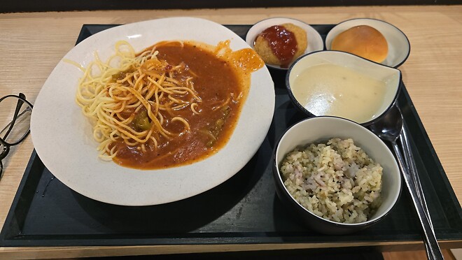 아이파크몰 구내식당 좋네