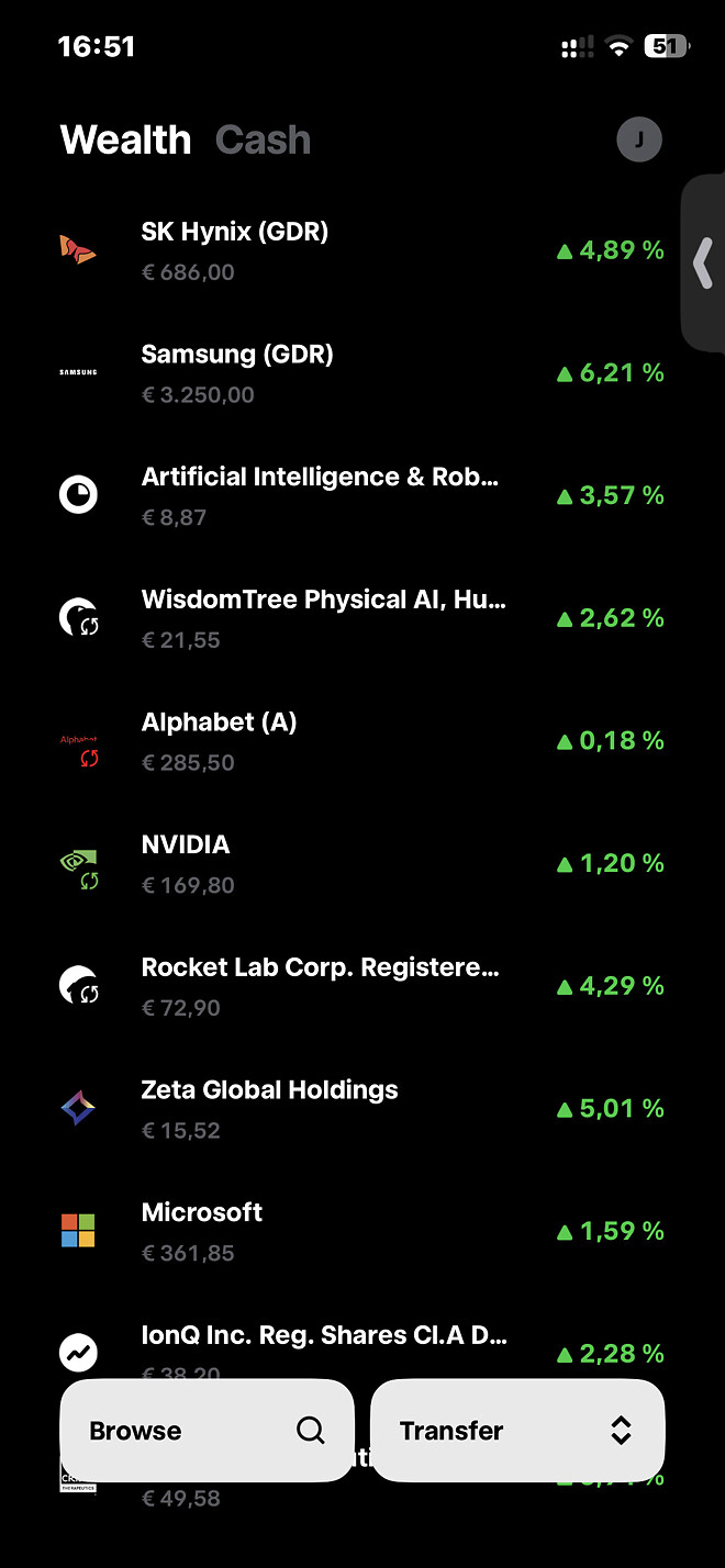 삼닉 날아오르네요